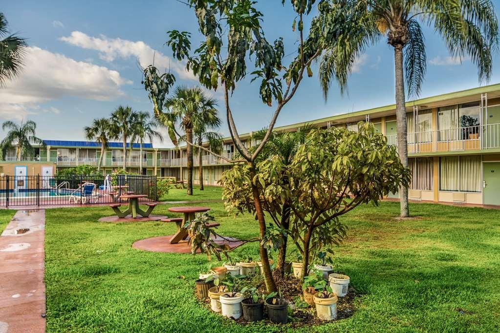 Red Roof Inn Vero Beach - I-95 エクステリア 写真
