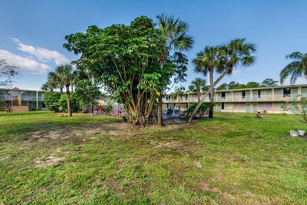 Red Roof Inn Vero Beach - I-95 エクステリア 写真