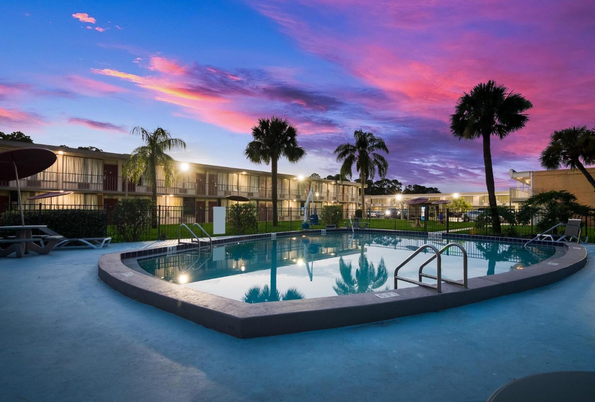 Red Roof Inn Vero Beach - I-95 エクステリア 写真
